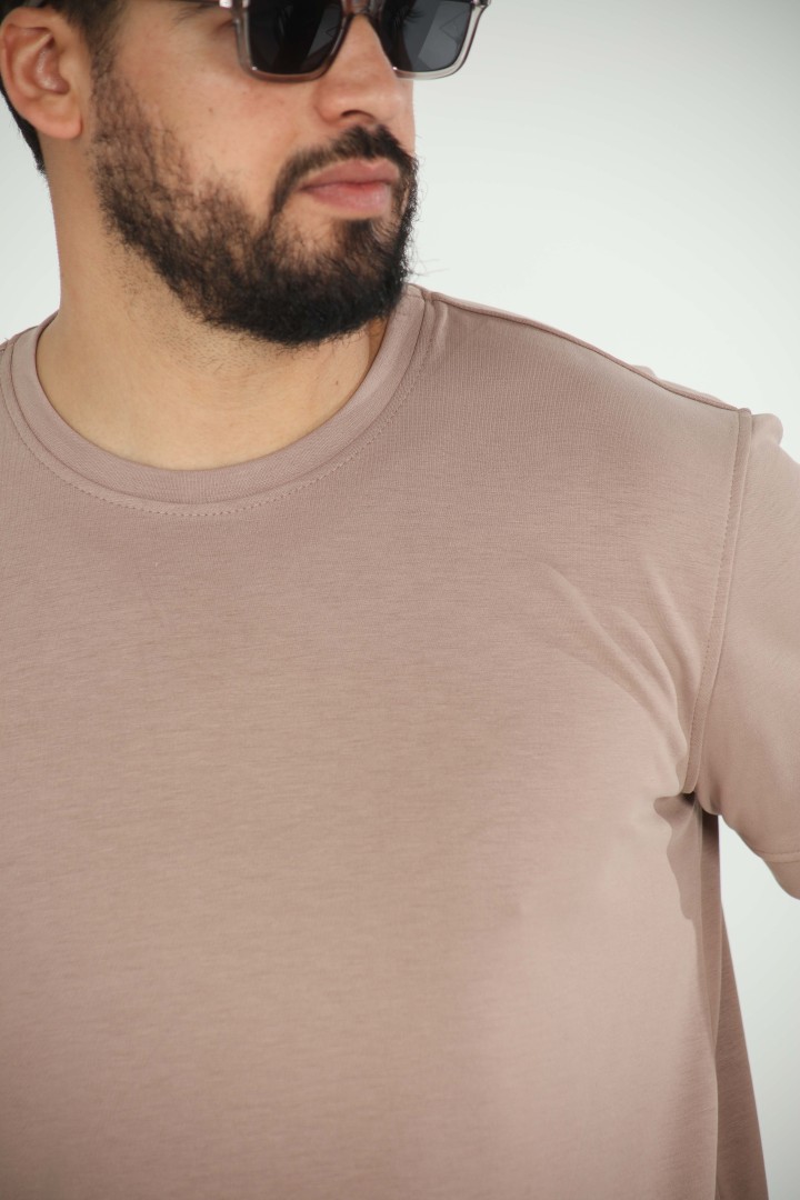 T-shirt Homme en Modal  Uni – Douceur & Élégance Décontractée