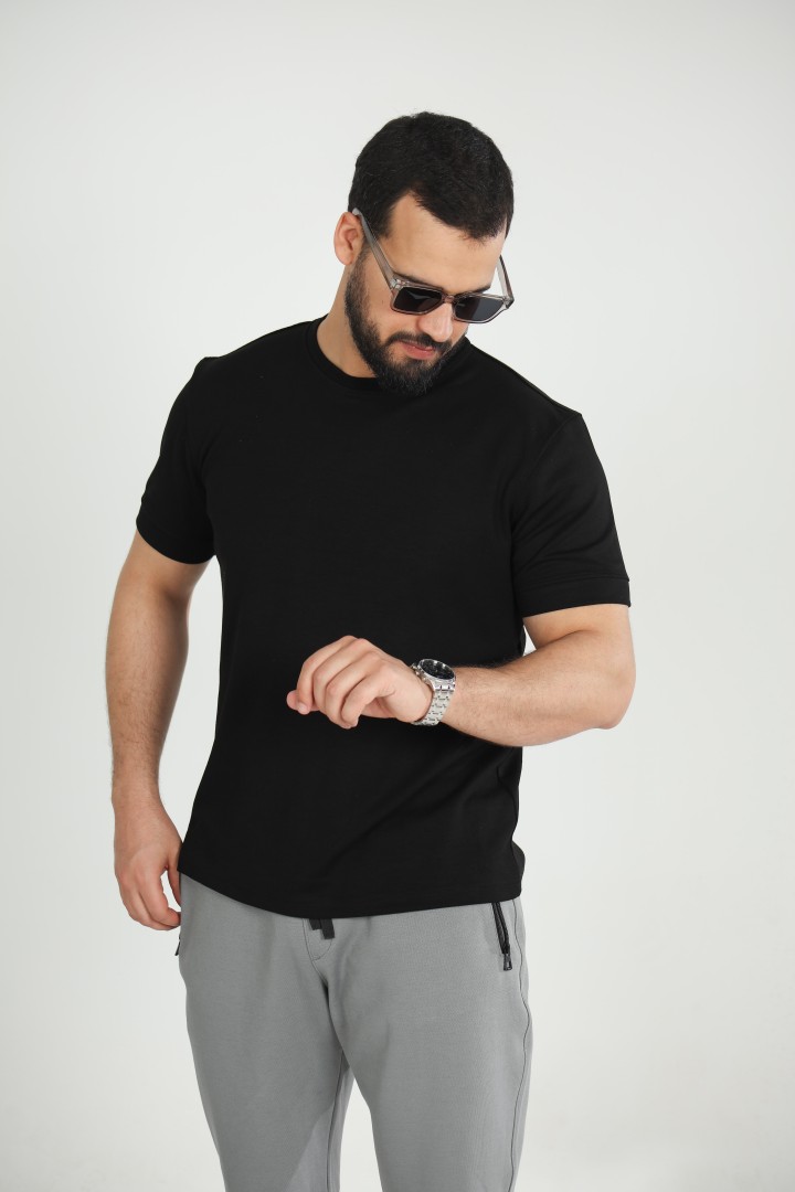 T-shirt Homme en Modal  Uni – Douceur & Élégance Décontractée