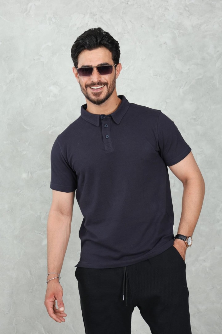 Polo Homme en Tissu Piqué – Confort & Élégance au Quotidien