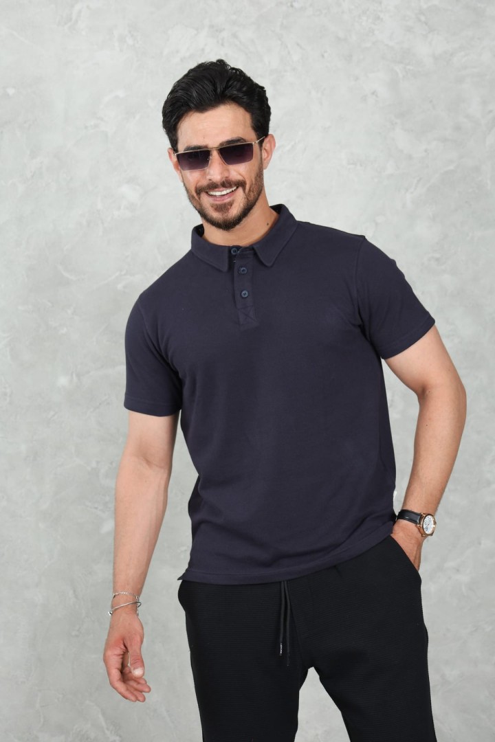 Polo Homme en Tissu Piqué – Confort & Élégance au Quotidien