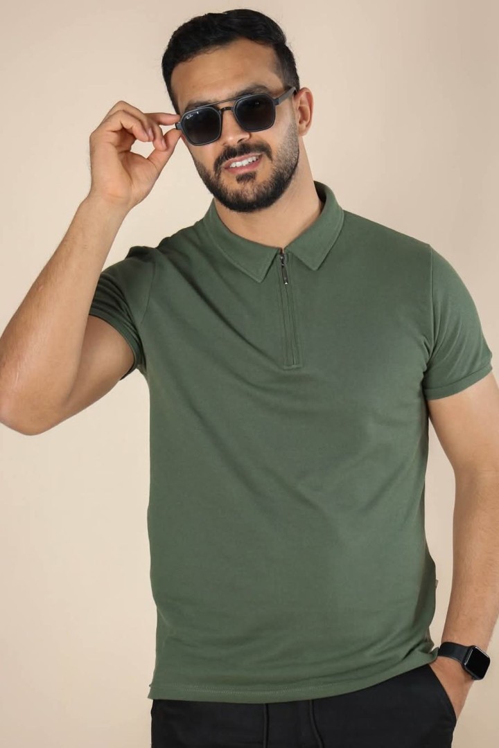 Polo zippé en coton piqué – Élégance sportive